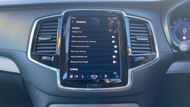 Volvo XC90 2.0 B5D [235] Plus Dark 5dr AWD Geartronic Diesel Estate